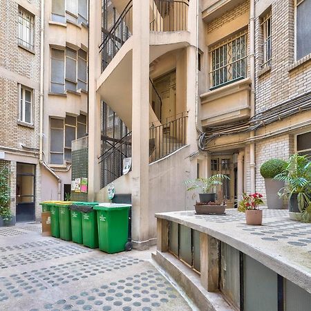 Designed Studio With Ac-Terrasse Vue Tour Eiffel Paris Dış mekan fotoğraf